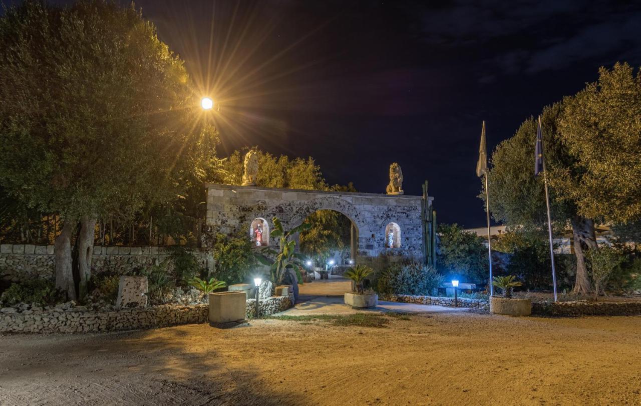 Masseria Cinti Bagnolo del Salento Bagian luar foto